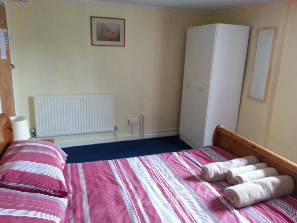 Ostler Inn Uffculme الغرفة الصورة